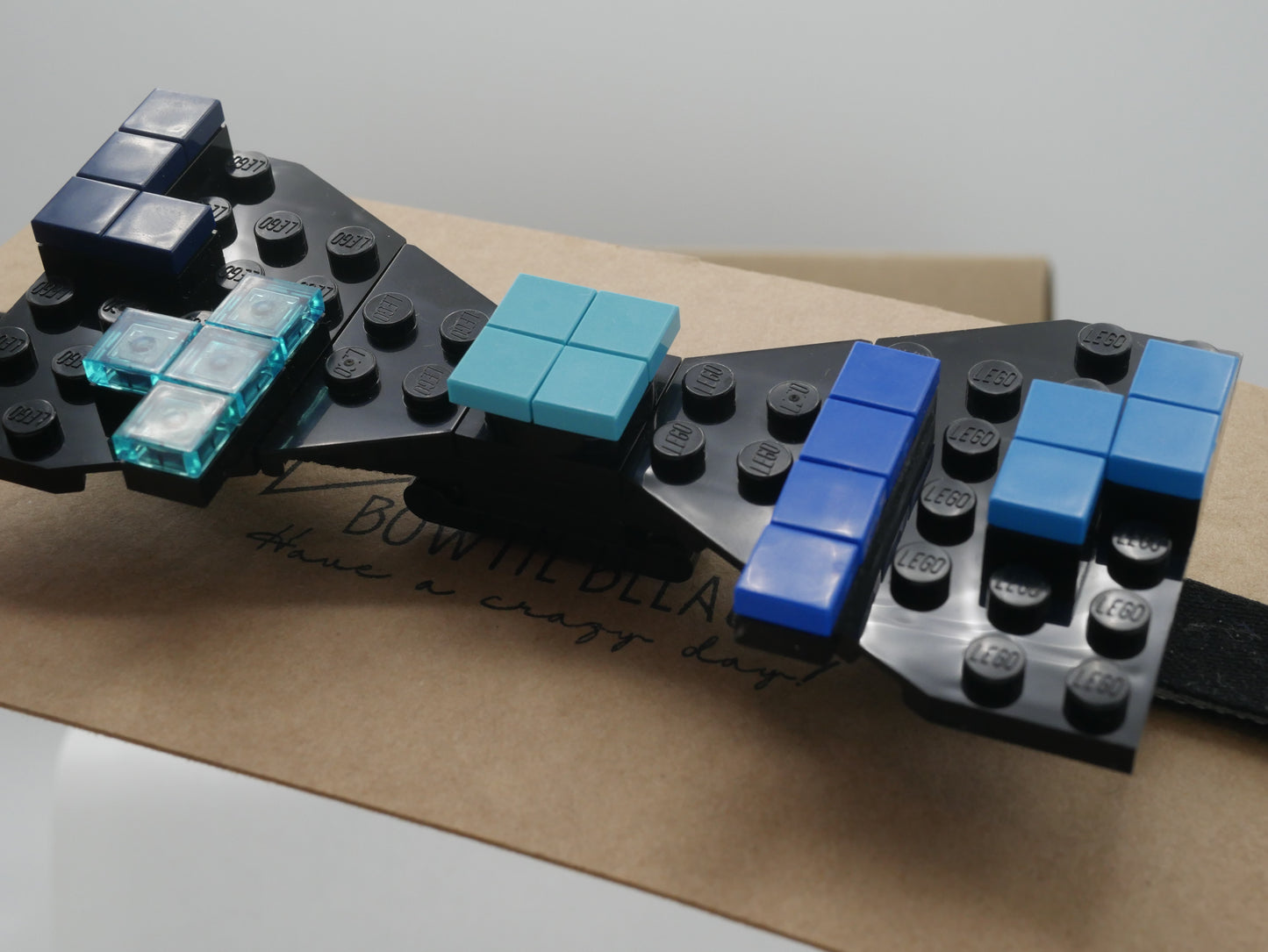 Nœud papillon rétro Arcade Falling Blocks en briques LEGO®